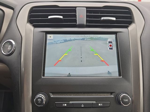 Used 2017 Ford Fusion Energi SE FWD image 9