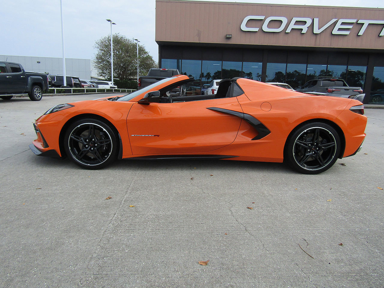 Used 2023 Chevrolet Corvette Stingray Premium Conv w/ Z51 Performance Package image 8