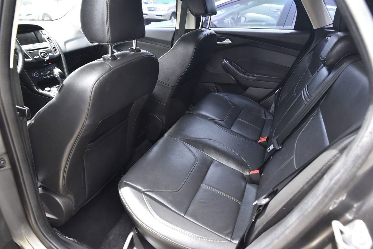 Used 2015 Ford Focus Titanium w/ Titanium Cold Weather Package image 13