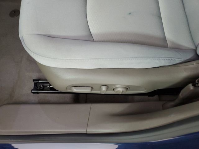 Used 2021 Chevrolet Malibu LT image 23