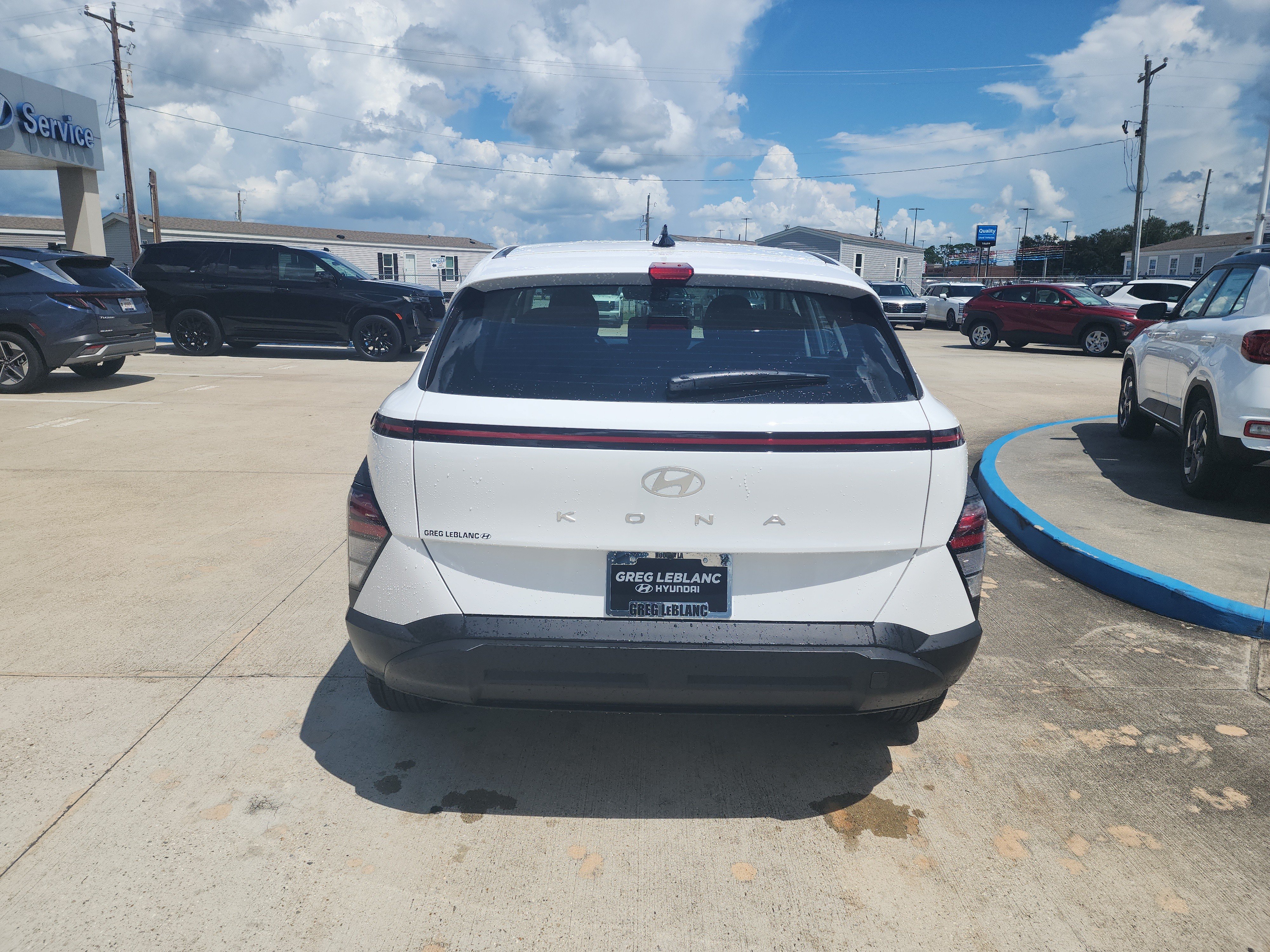 New 2027 Hyundai Kona SE FWD image 6