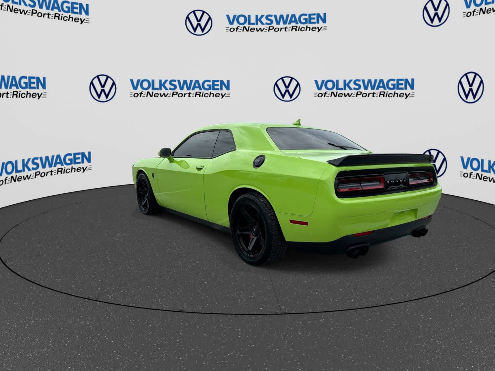 Used 2023 Dodge Challenger SRT Hellcat w/ Driver Convenience Group RWD image 12