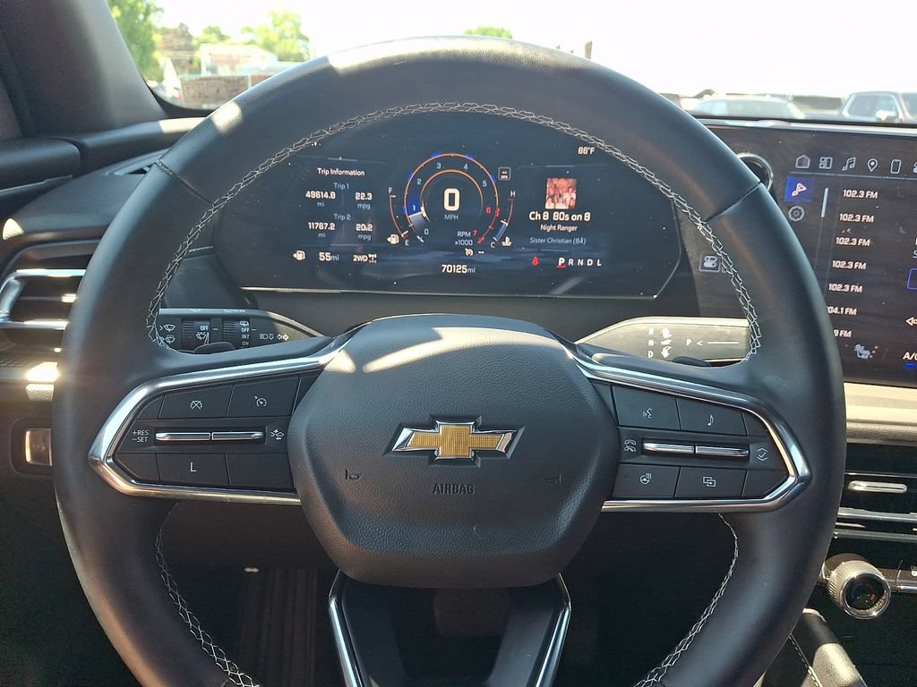Used 2024 Chevrolet Traverse LT AWD/4WD image 23