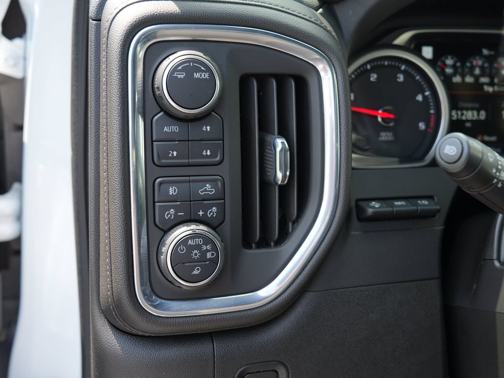 Certified 2022 Chevrolet Silverado 3500 High Country w/ Z71 Off-Road Package AWD/4WD image 16