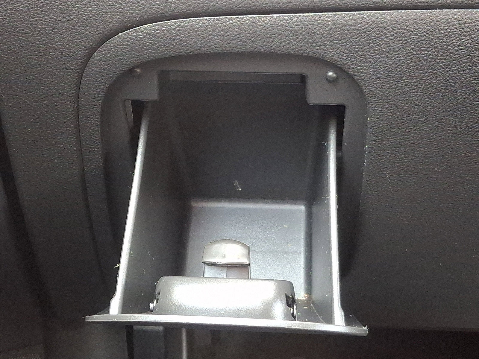 Used 2016 Buick Encore FWD image 27