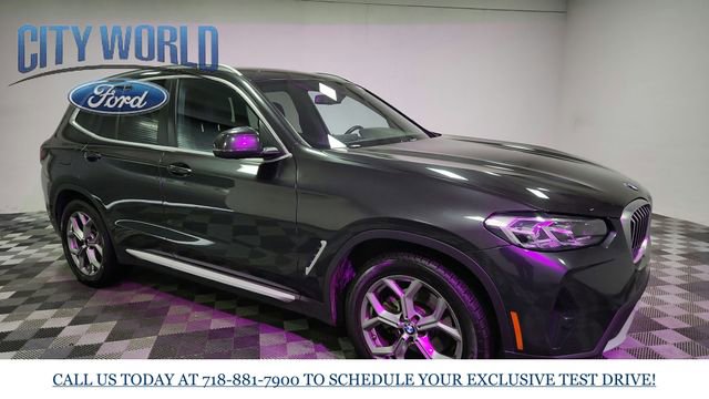 Used 2024 BMW X3 sDrive30i image 2