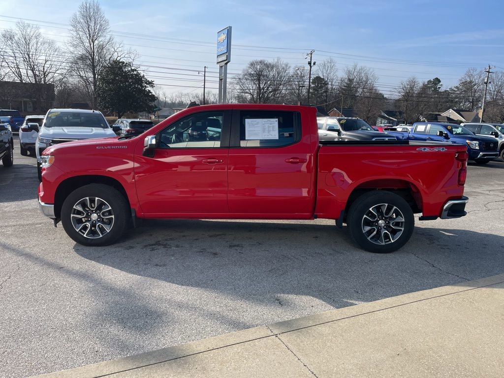 Used 2024 Chevrolet Silverado 1500 LT image 46