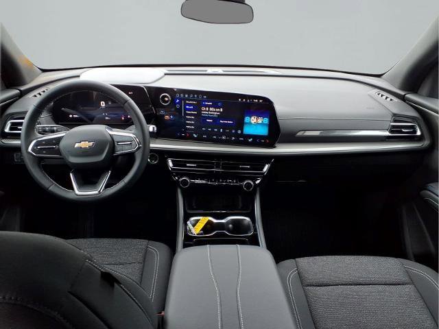 Used 2025 Chevrolet Traverse LT w/ Driver Confidence Package FWD image 8
