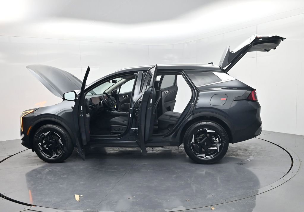 New 2026 Kia Sportage EX image 58