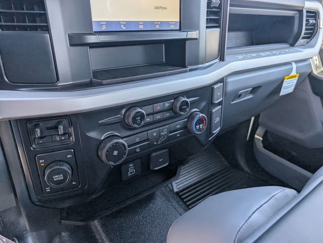 New 2026 Ford F250 4x4 Crew Cab Super Duty image 22