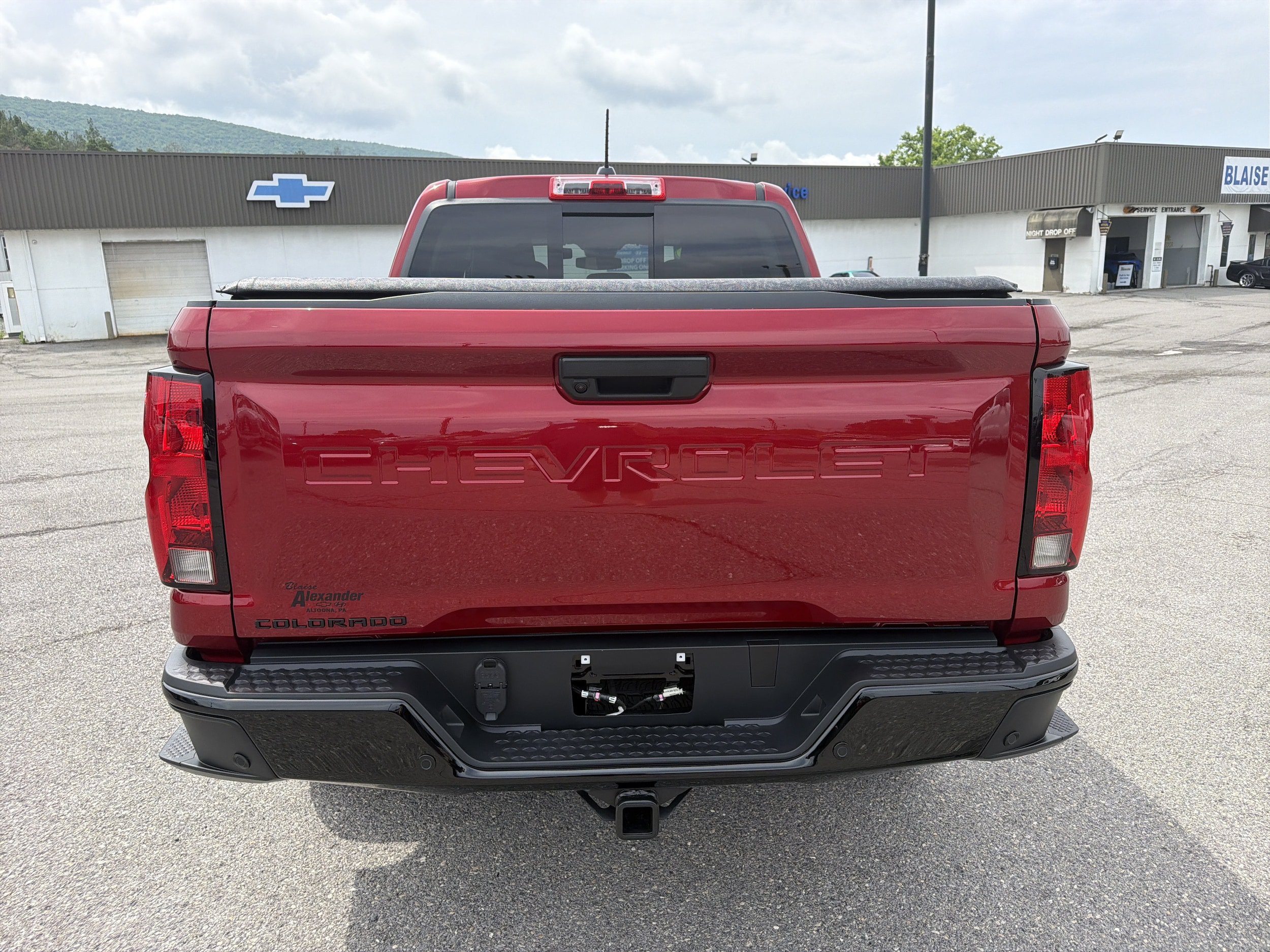 New 2026 Chevrolet Colorado W/T AWD/4WD image 9