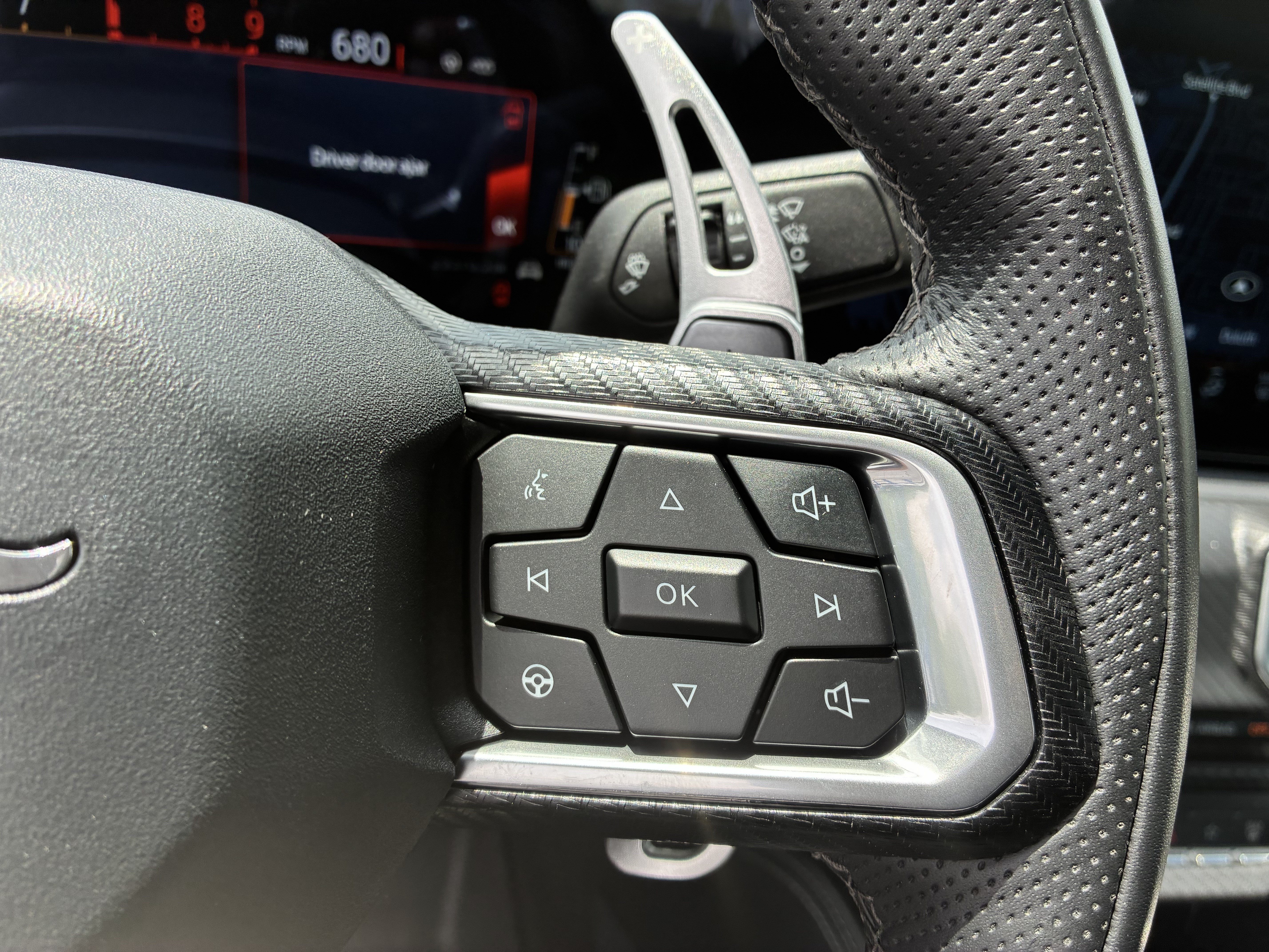 Used 2025 Ford Mustang GT Premium RWD image 24