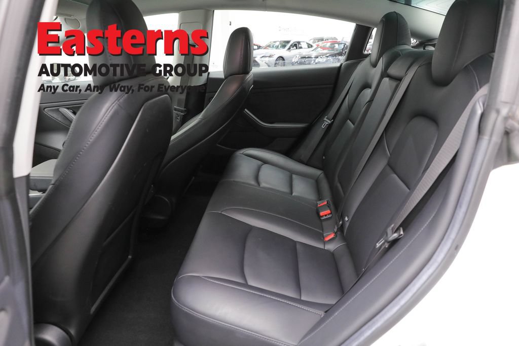 Used 2018 Tesla Model 3 Long Range RWD image 16