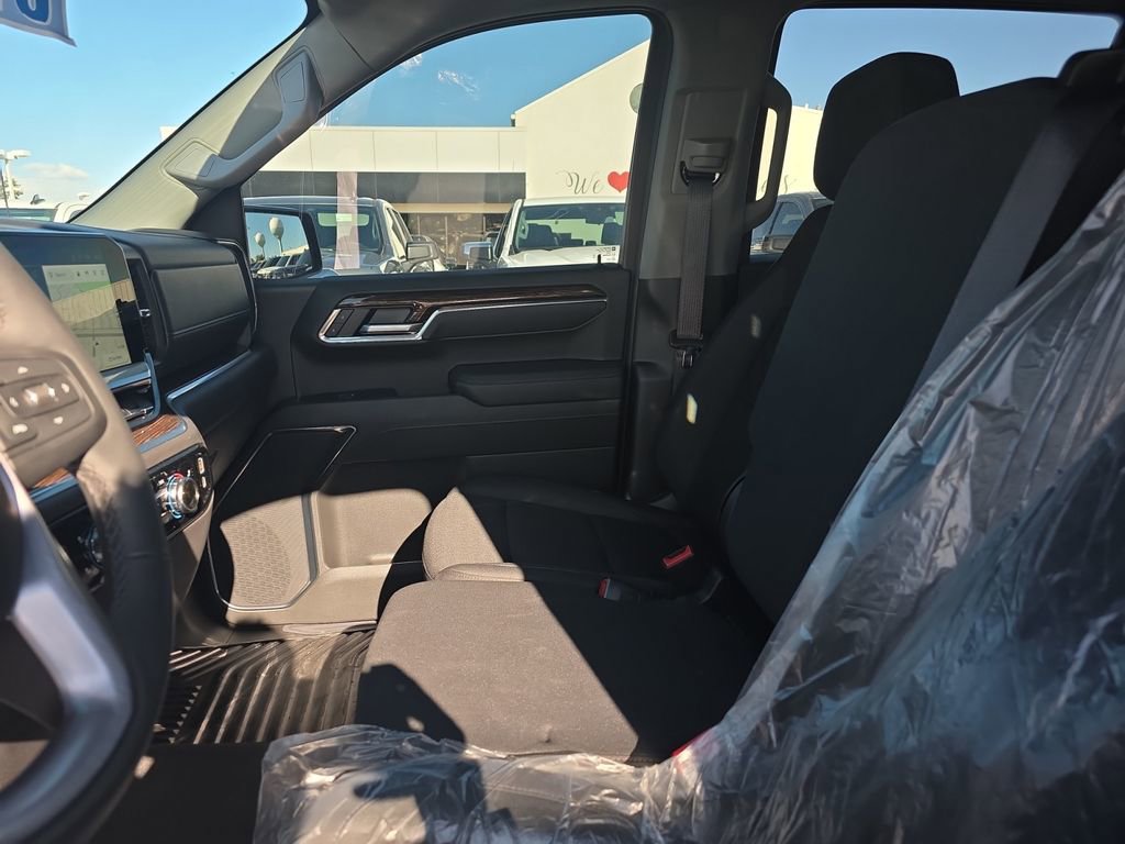 Used 2026 GMC Sierra 1500 SLE image 18