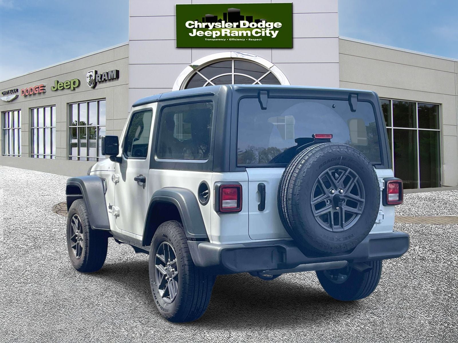 Used 2026 Jeep Wrangler Sport AWD/4WD image 8