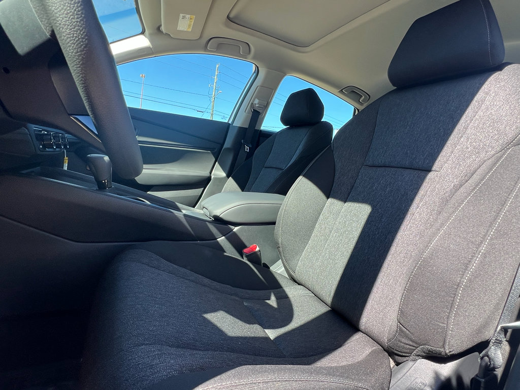 New 2025 Honda Accord SE image 15