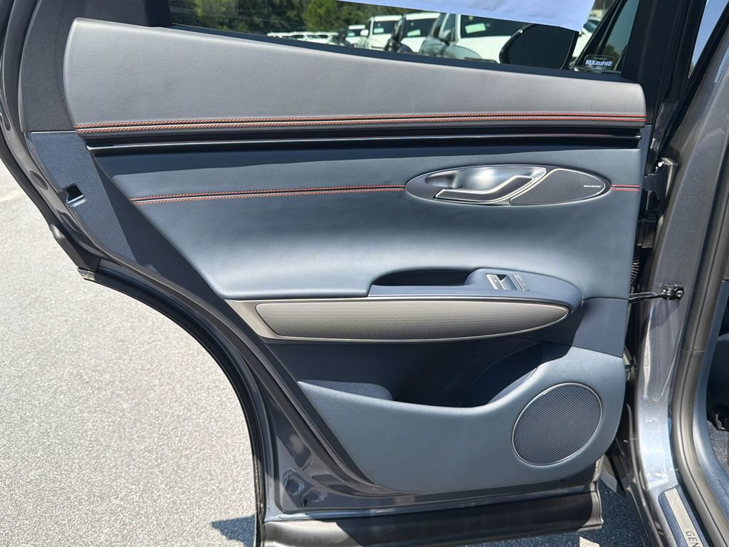 New 2027 Genesis GV70 2.5T Sport Prestige AWD/4WD image 24