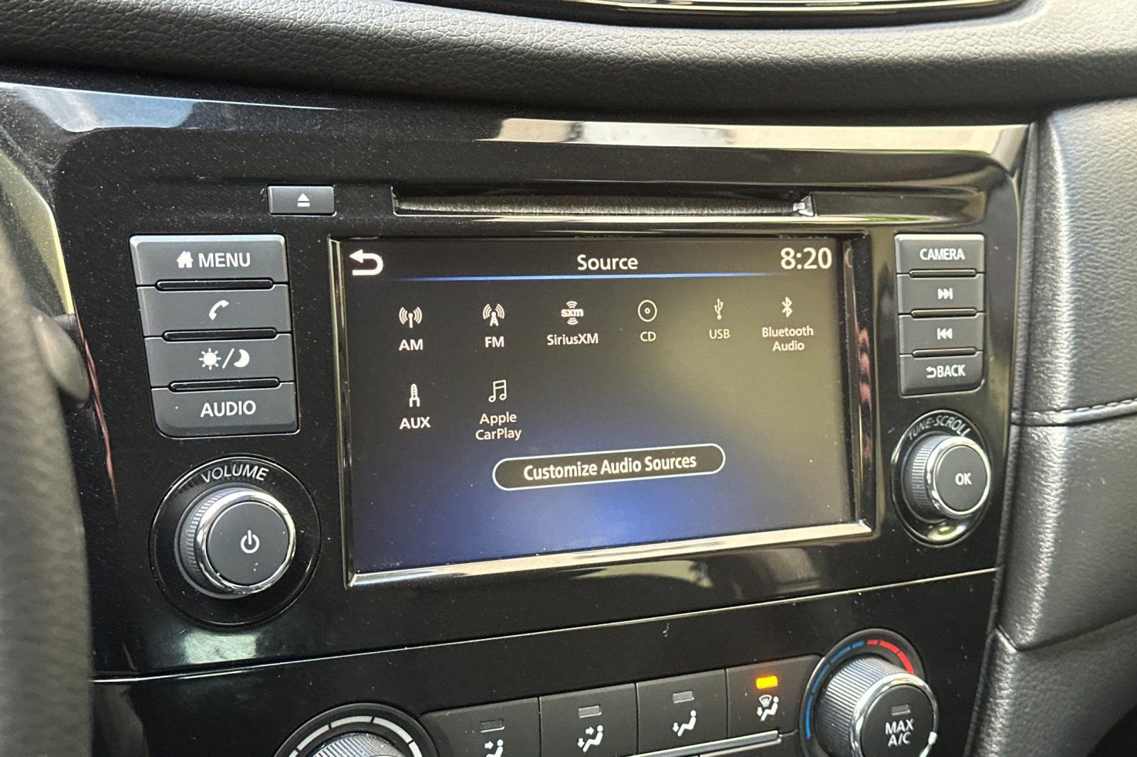 Used 2020 Nissan Rogue S image 21