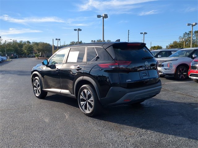 Used 2023 Nissan Rogue SV image 8