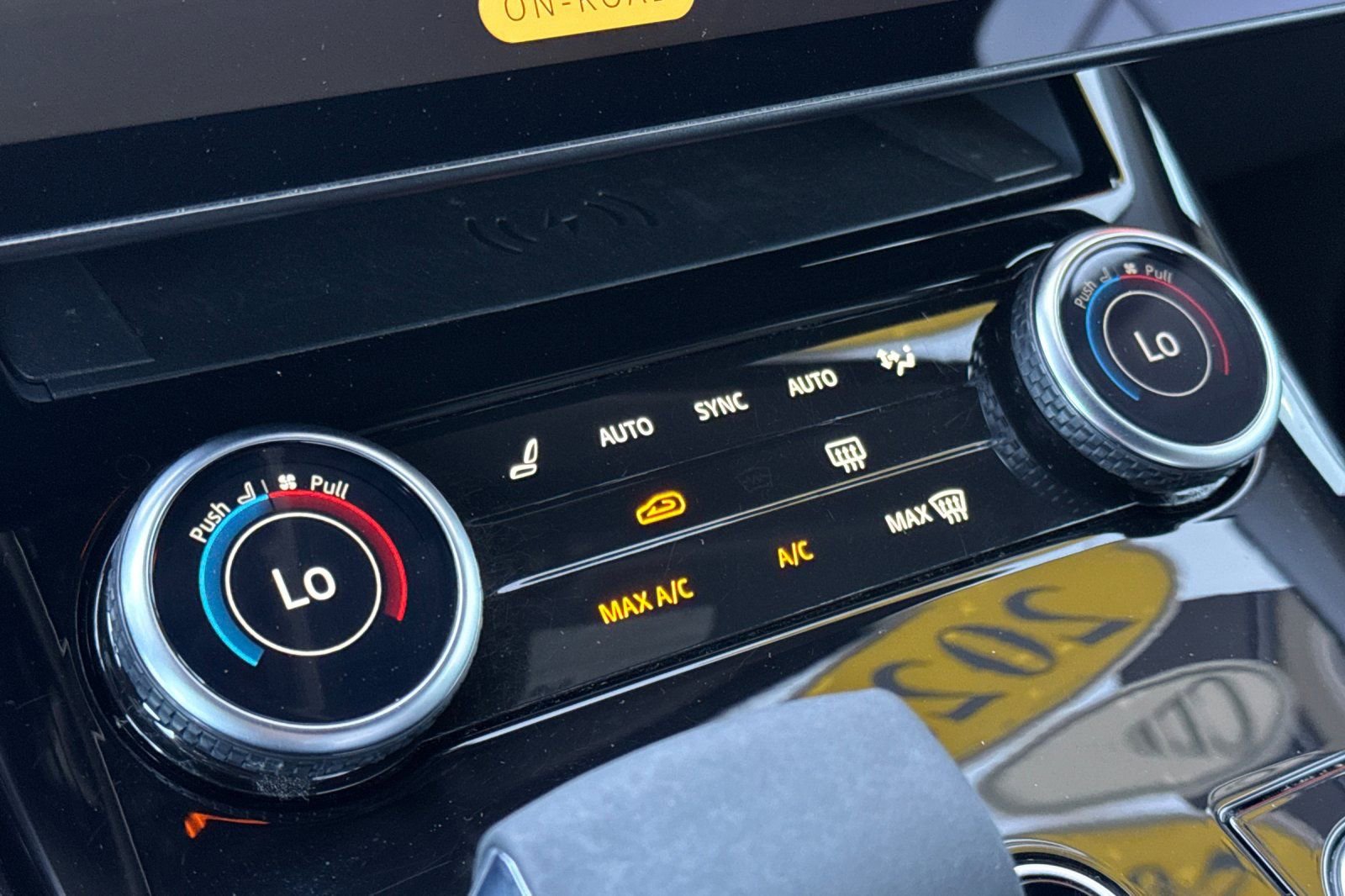 Certified 2023 Land Rover Range Rover Sport SE image 24