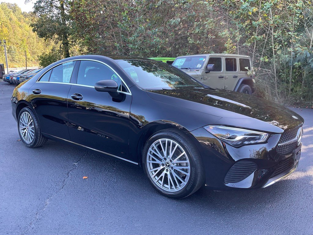 Used 2025 Mercedes-Benz CLA 250 4MATIC image 7