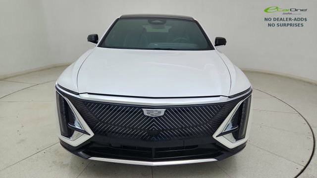 Used 2024 Cadillac Lyriq Tech w/ LPO, Floor Liner Package RWD image 2