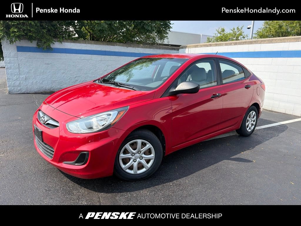 Used 2012 Hyundai Accent GLS FWD image 1