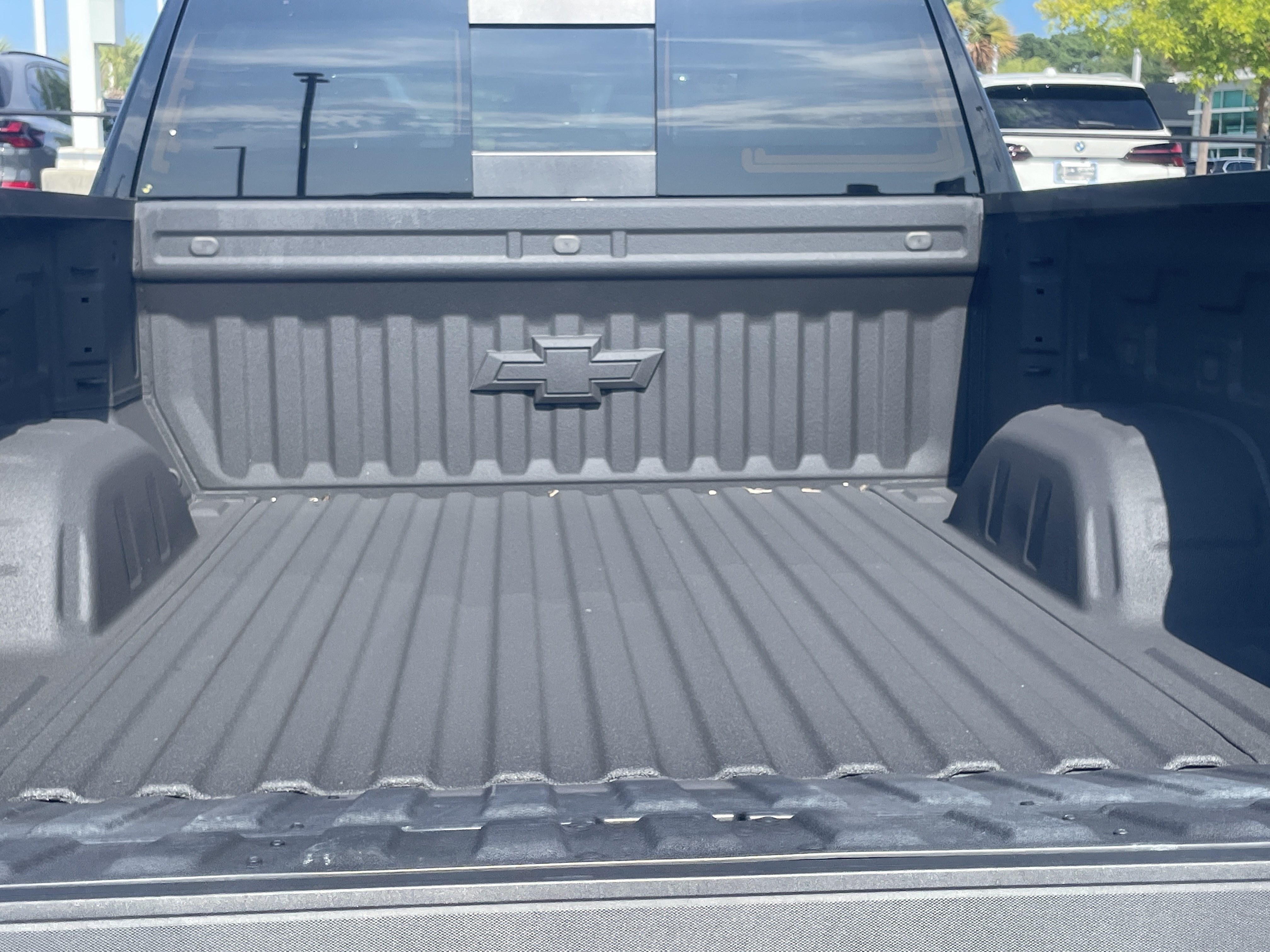 Used 2025 Chevrolet Silverado 1500 RST AWD/4WD image 31