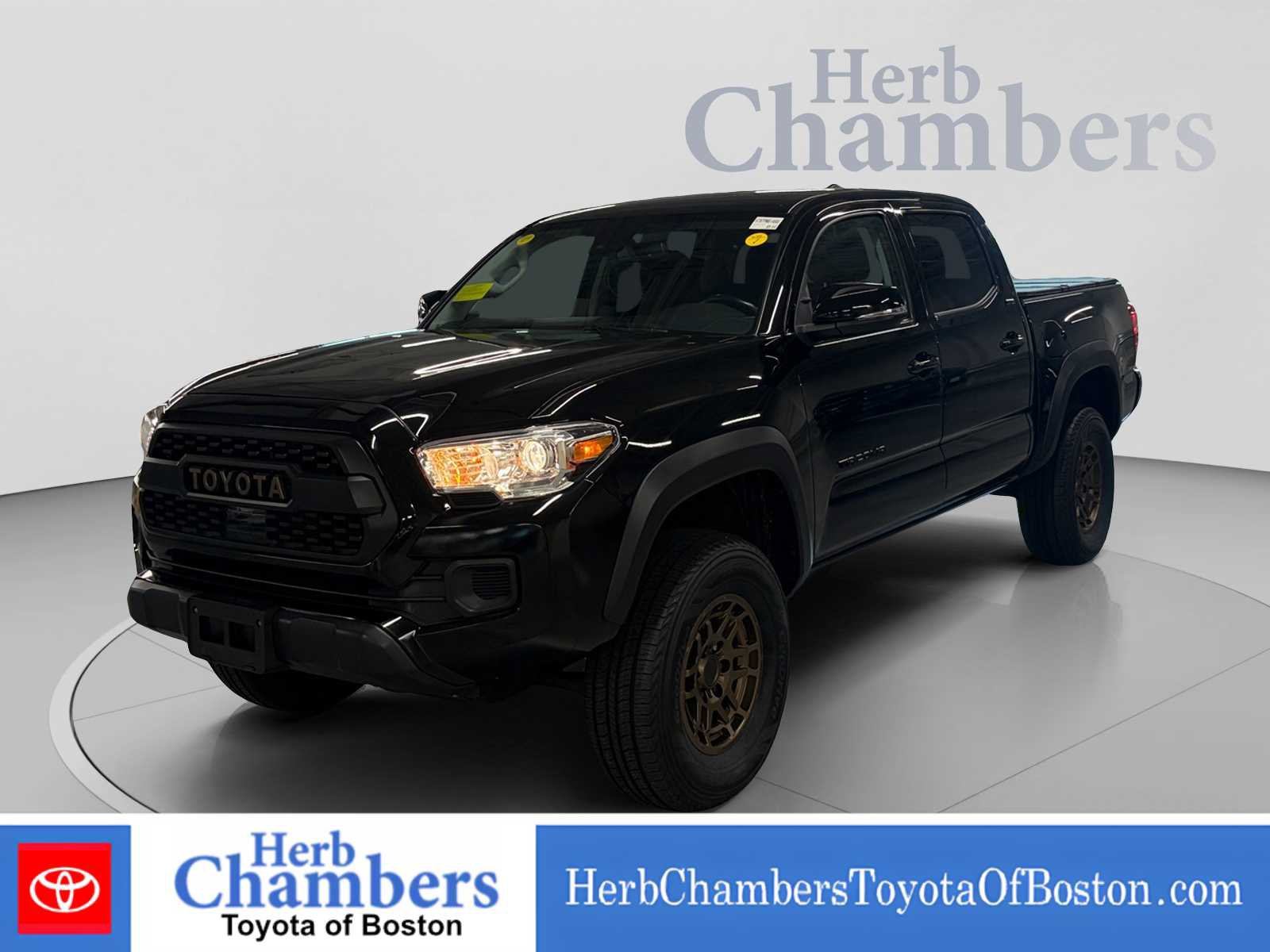 Used 2023 Toyota Tacoma 4x4 Double Cab w/ Trail Edition image 10