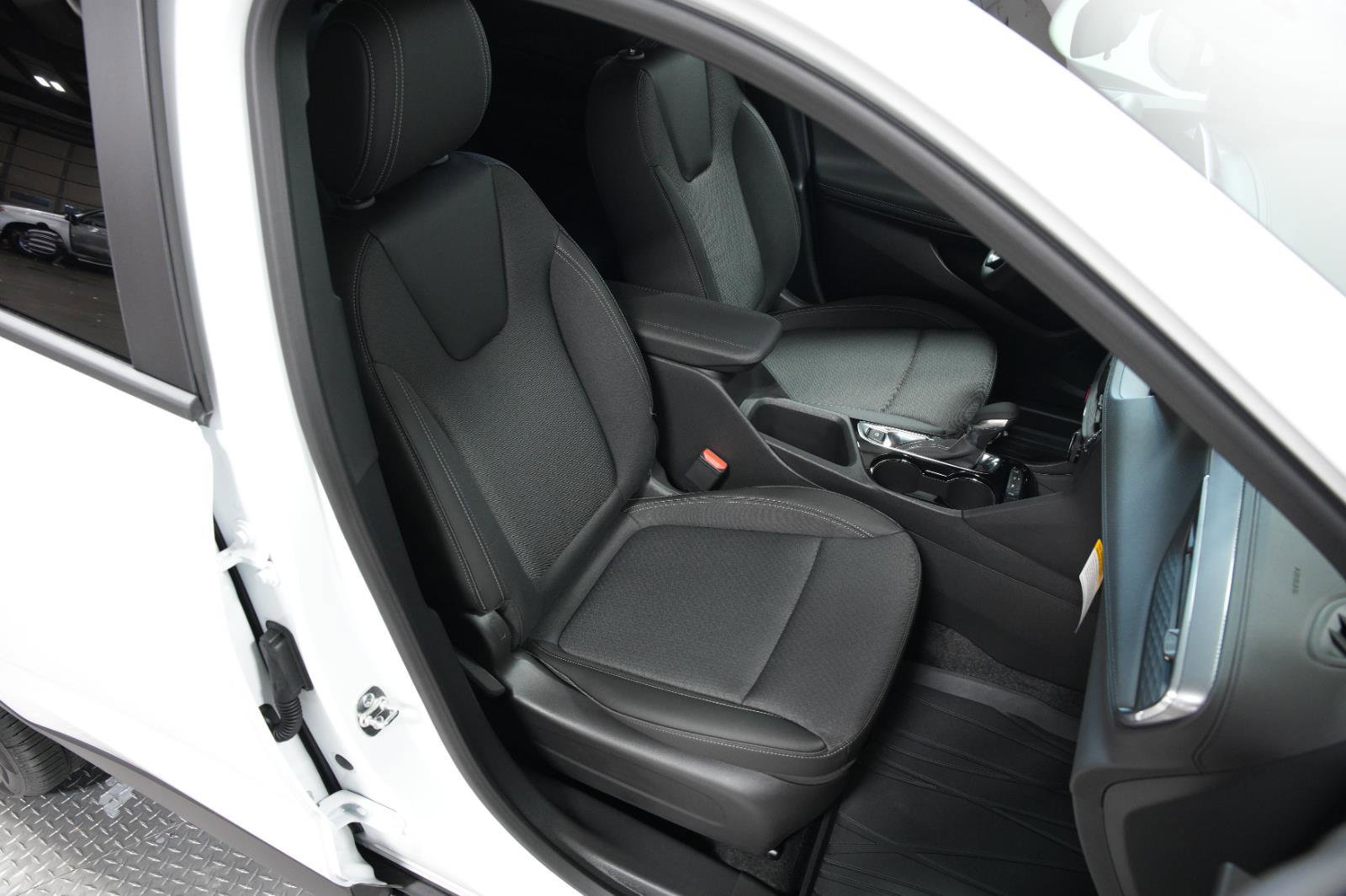 New 2026 Buick Encore GX Preferred w/ Comfort Package image 18