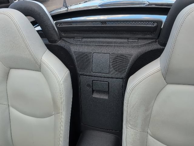 Used 2011 MAZDA MX-5 Miata Grand Touring RWD image 30