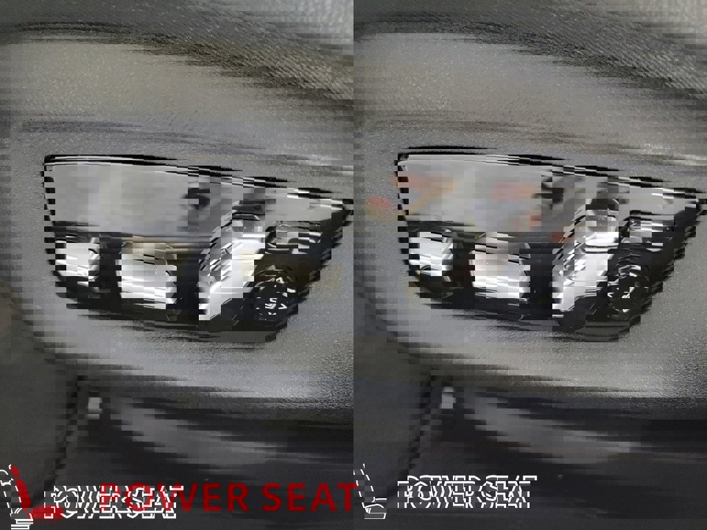 Used 2019 BMW 540i xDrive w/ M Sport Package image 17