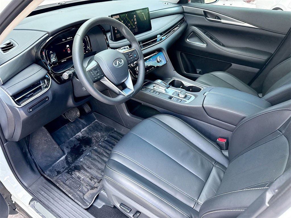 Used 2025 INFINITI QX60 Luxe image 25