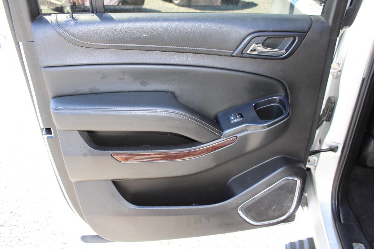 Used 2015 GMC Yukon XL SLT w/ Open Road Package image 28
