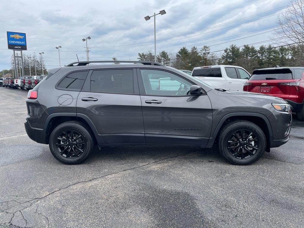 Used 2023 Jeep Cherokee Altitude Lux w/ Lux Elite Package AWD/4WD image 8