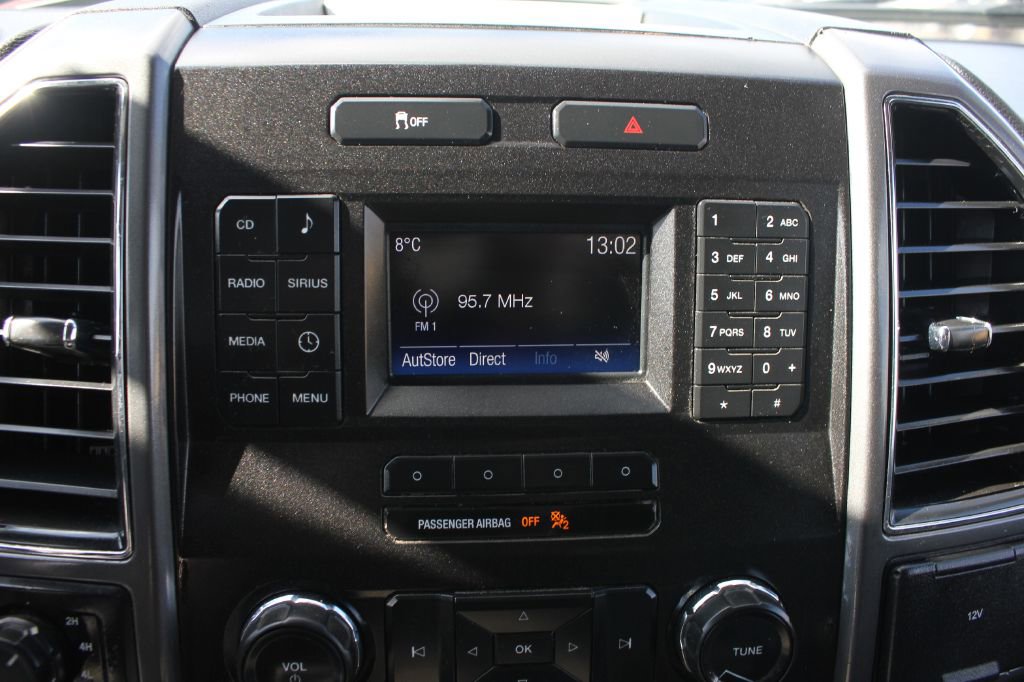 Used 2017 Ford F150 XLT w/ Trailer Tow Package image 18