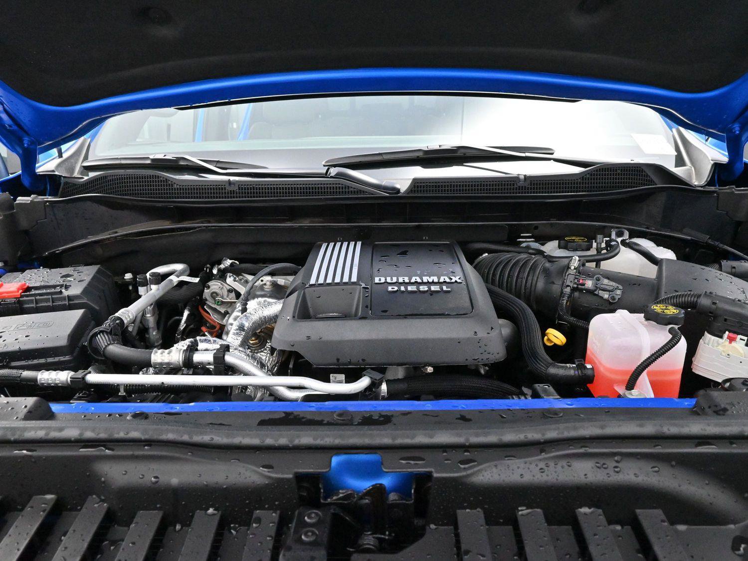 Used 2025 Chevrolet Silverado 1500 ZR2 w/ Technology Package image 39