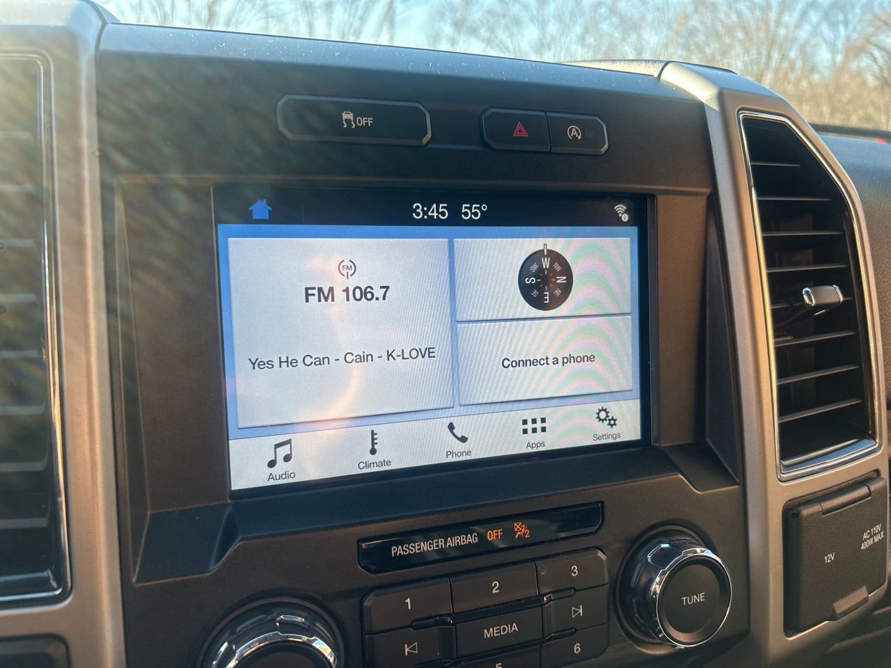 Used 2018 Ford F150 Lariat image 18