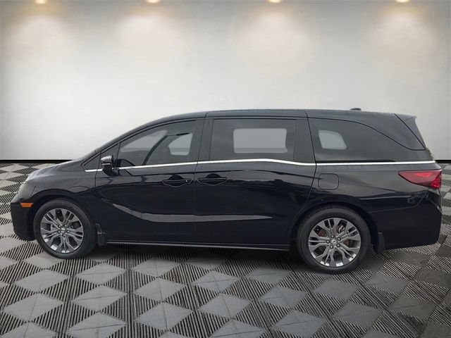 Used 2025 Honda Odyssey Touring image 8
