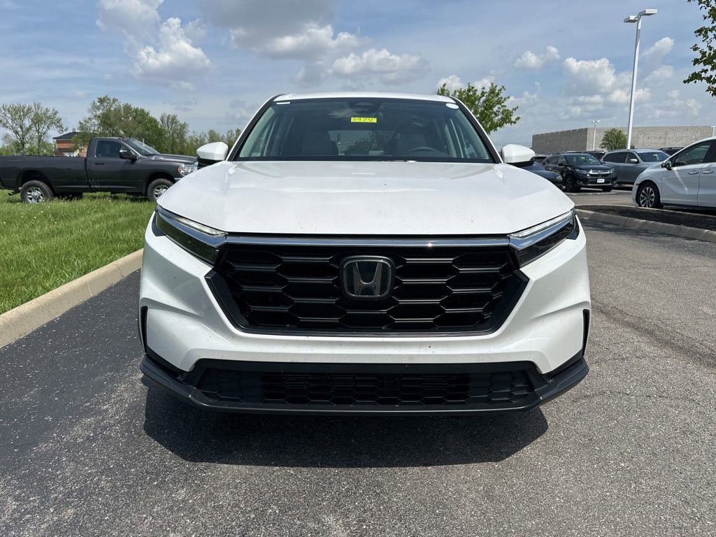 Used 2025 Honda CR-V LX image 2