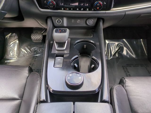 Used 2023 Nissan Rogue SL AWD/4WD image 19