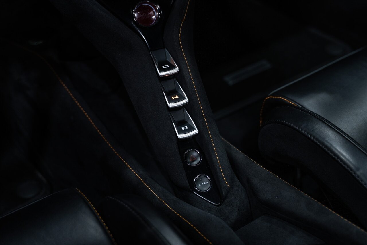 Used 2019 McLaren 720S Performance RWD image 45