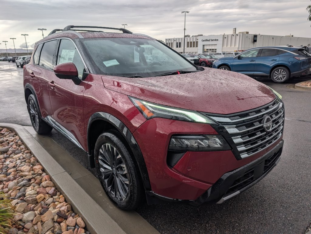 New 2026 Nissan Rogue Platinum AWD/4WD image 4