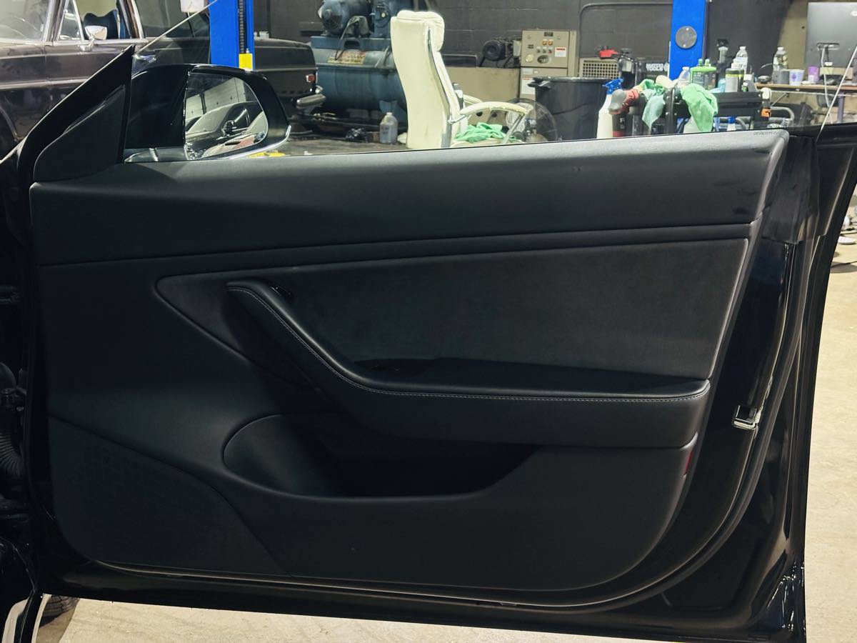 Used 2018 Tesla Model 3 Mid Range RWD image 34