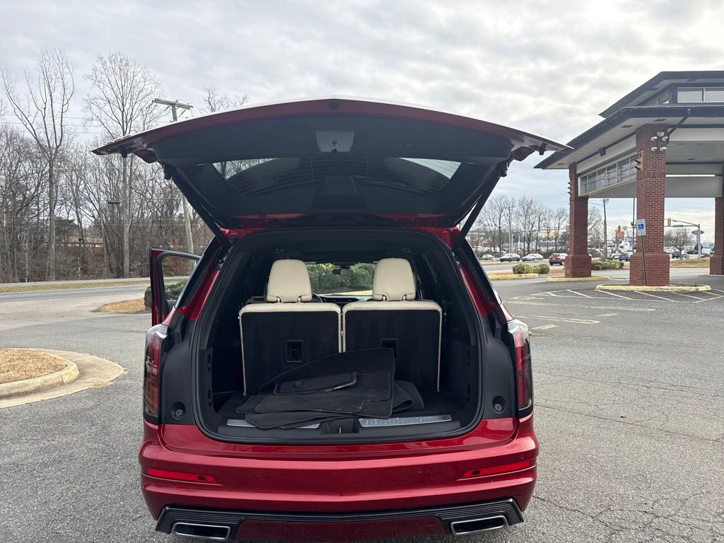 Certified 2023 Cadillac XT6 Sport image 10