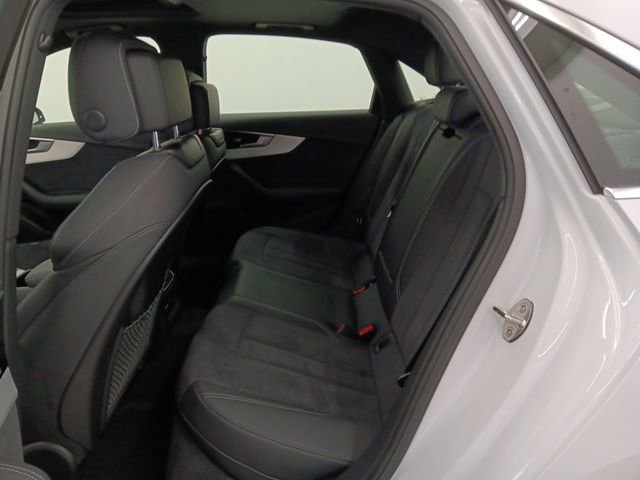 Used 2023 Audi A4 2.0T Premium Plus w/ Premium Plus Package image 7