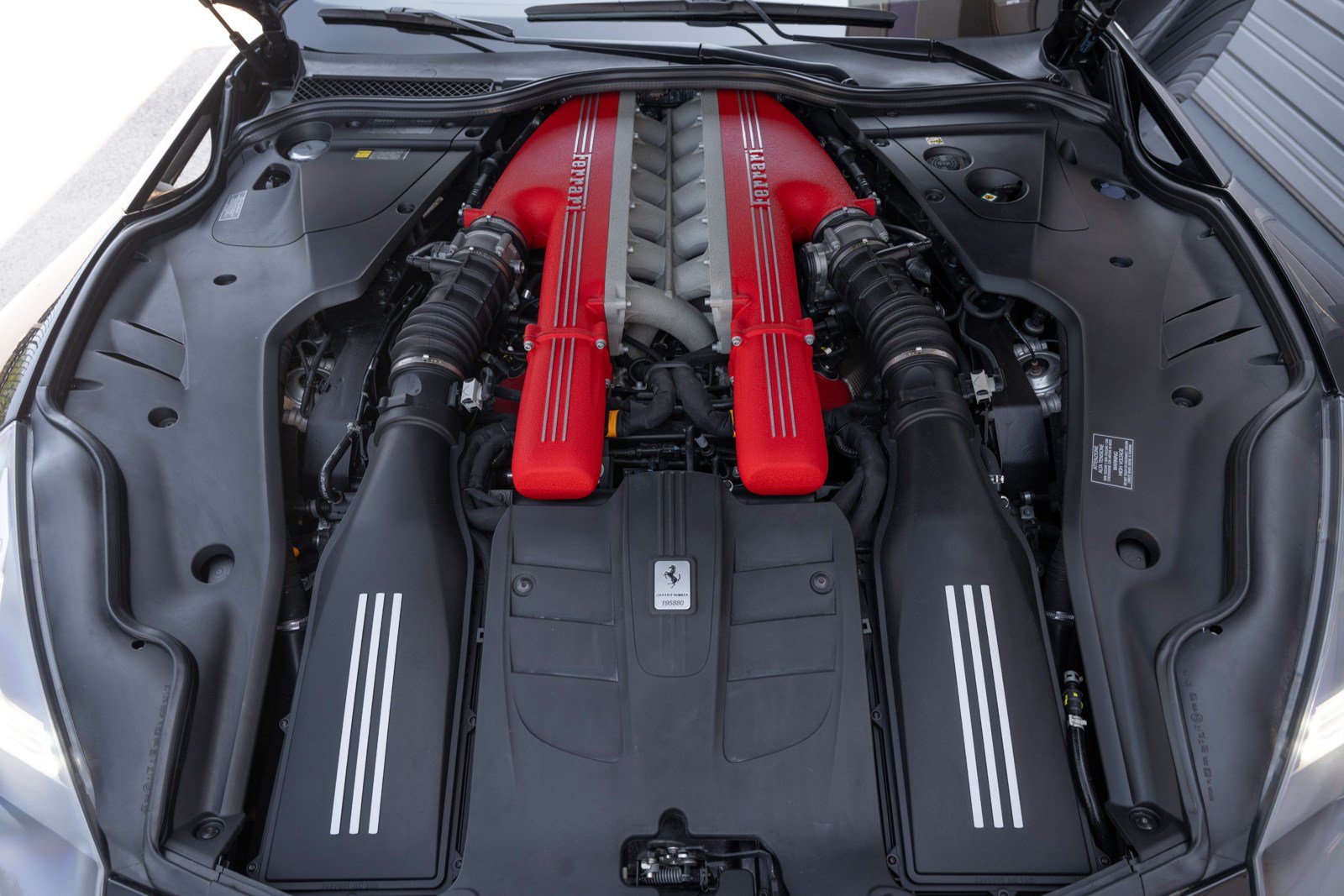 Used 2013 Ferrari F12 Berlinetta RWD image 11