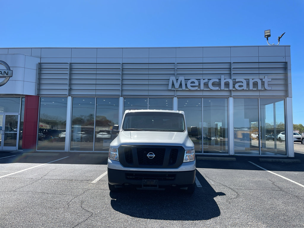 Used 2019 Nissan NV 3500 S image 3