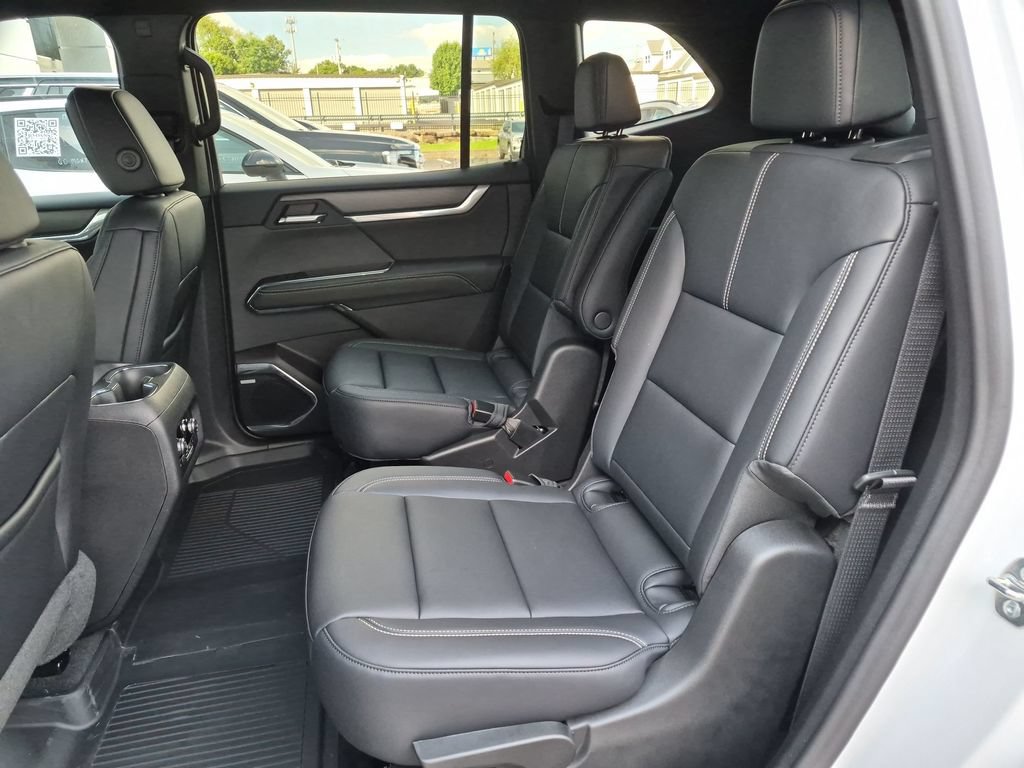 New 2027 GMC Acadia Elevation w/ Elevation Premium Package AWD/4WD image 15