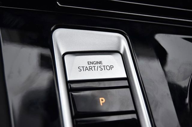 New 2026 Volkswagen Atlas Cross Sport SE image 17